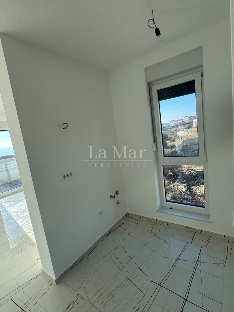 Novalja- namještena NOVOGRADNJA s pogledom na more- S3 - II. kat- 105.35 m2 -380.000€