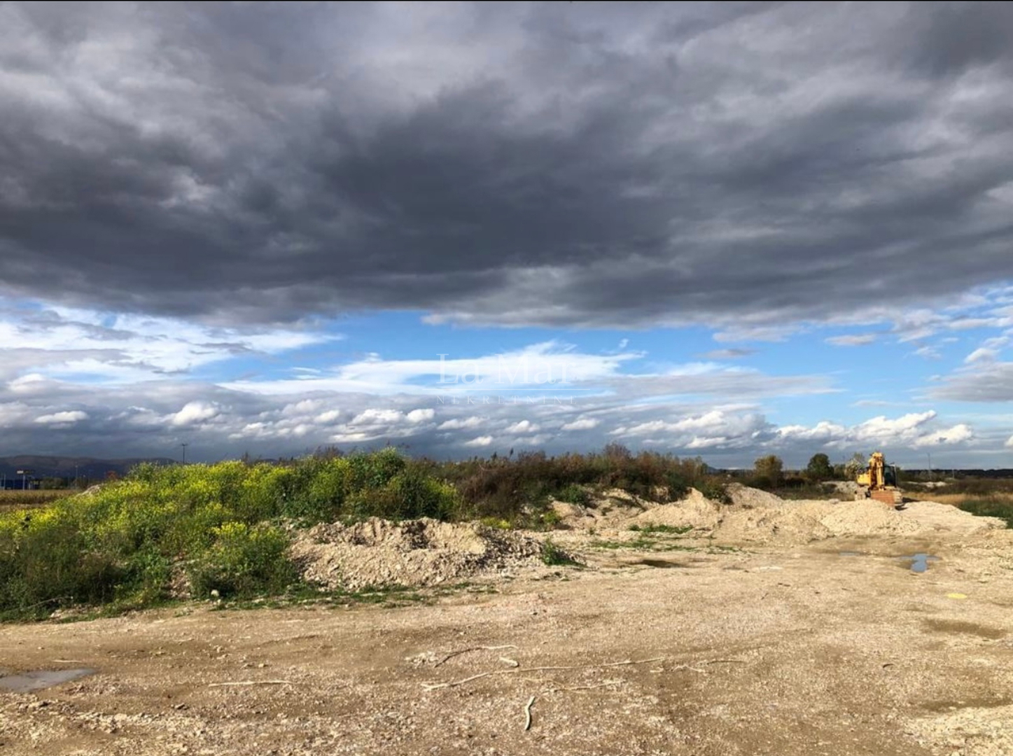 Atraktivno građevinsko zemljište Rugvica, Sop - 14.905 m2, proizvodno skladišna namjena