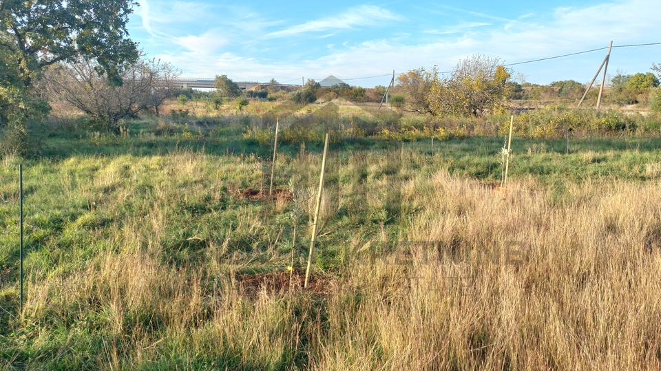 Land&comma; 457 m2&comma; For Sale&comma; Vodnjan - Gali&zcaron;ana