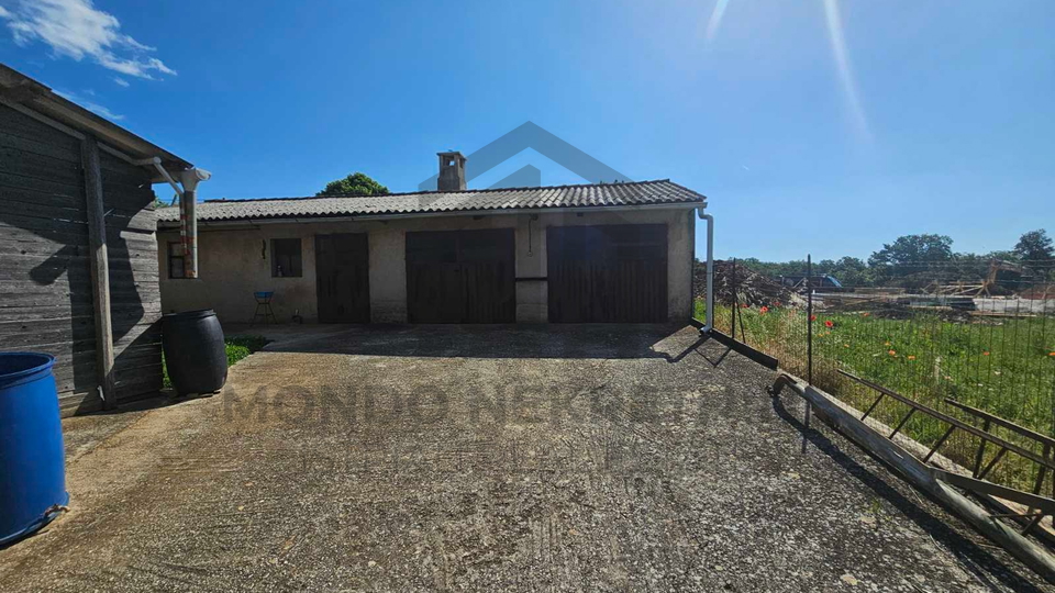 Istria, Žminj, surroundings, older House with additional facilities