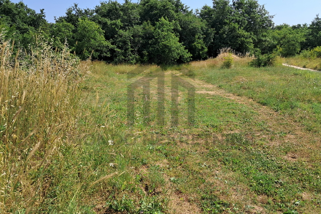 Land, 495 m2, For Sale, Pula
