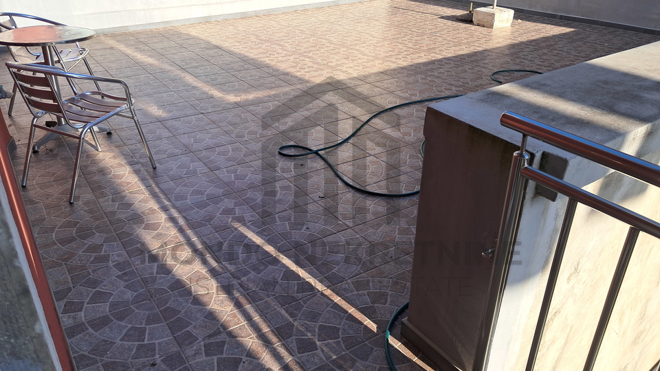 Eksluzivni stan  u centru Pule