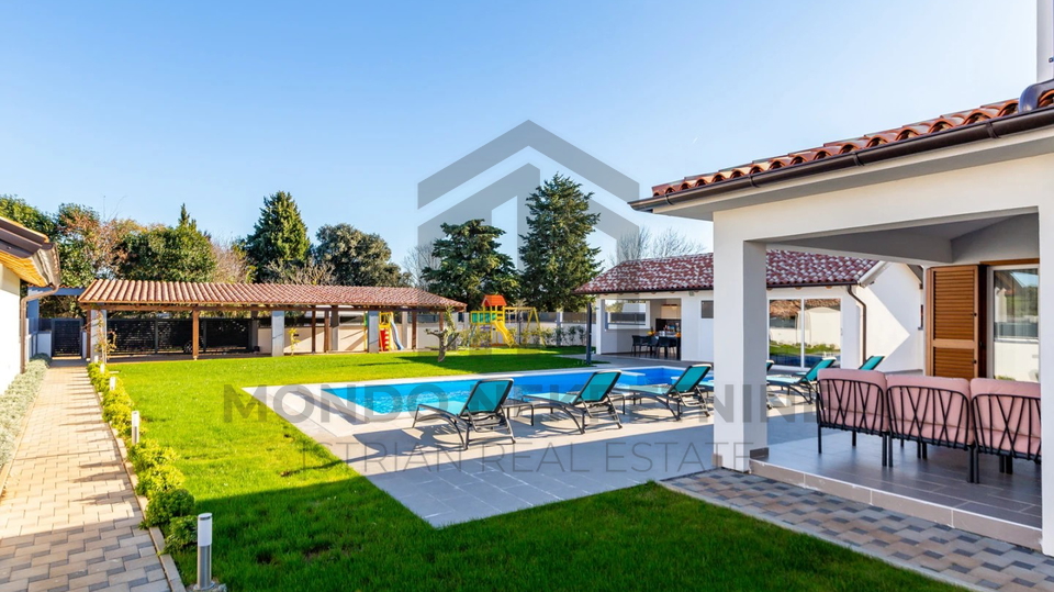 Moderna samostoje&cacute;a ku&cacute;a s bazenom i SPA zonom &ndash; &Scaron;i&scaron;an