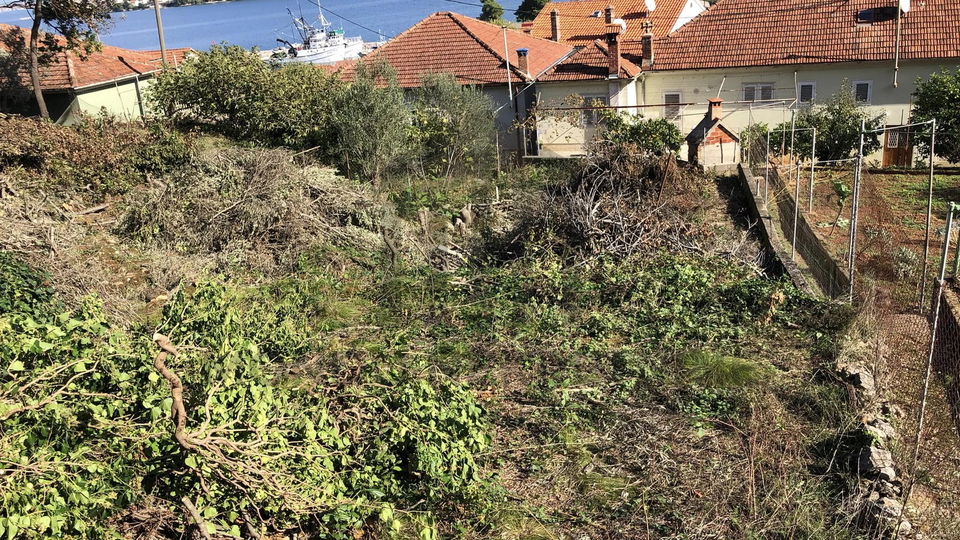 Gra&dstrok;evinsko Zemlji&scaron;te &ndash; Kali&comma; Otok Ugljan &ndash; pogled na more