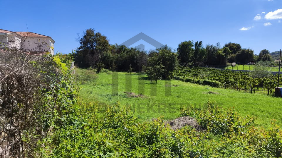 Gra&dstrok;evinsko zemlji&scaron;te - Barban