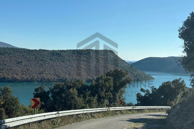 Građevinsko zemljište - Rebići 1070 m2