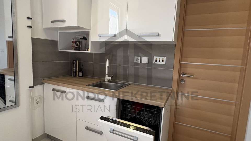 BARBARIGA &ndash; Apartman 36&comma;39 m&sup2; s pogledom na more i parkirnim mjestom