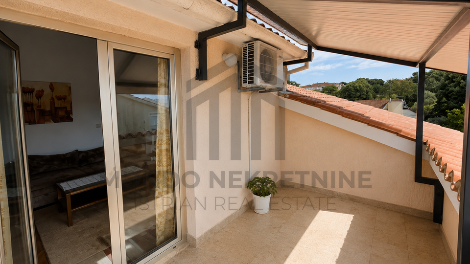 House&comma; 370 m2&comma; For Sale&comma; Medulin