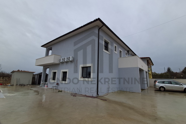 Nova Kuća - Okolica Vodnjana 400 m2