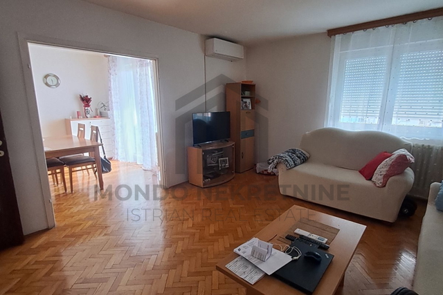 Prostran trosoban stan u Puli – 83,94 m² na odličnoj lokaciji