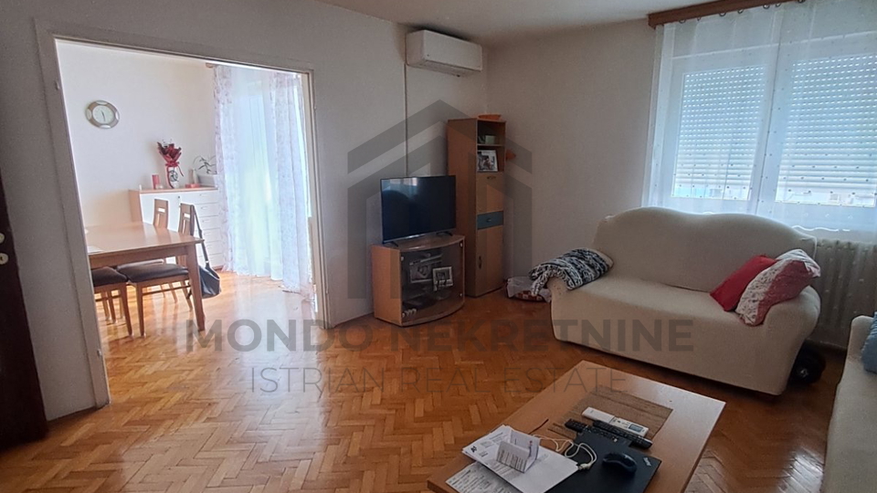 Prostran trosoban stan u Puli &ndash; 83&comma;94 m&sup2; na odli&ccaron;noj lokaciji
