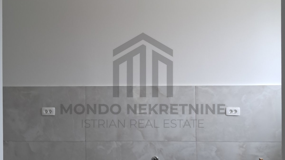 Nova Ku&cacute;a - Okolica Vodnjana 400 m2