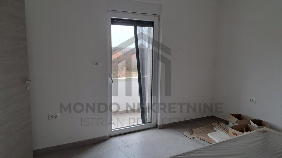 Nova Ku&cacute;a - Okolica Vodnjana 400 m2