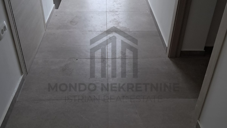 Nova Ku&cacute;a - Okolica Vodnjana 400 m2