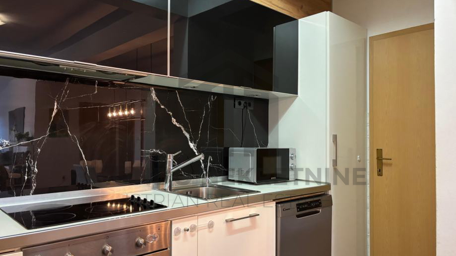 Apartment, 87 m2, For Sale, Ližnjan