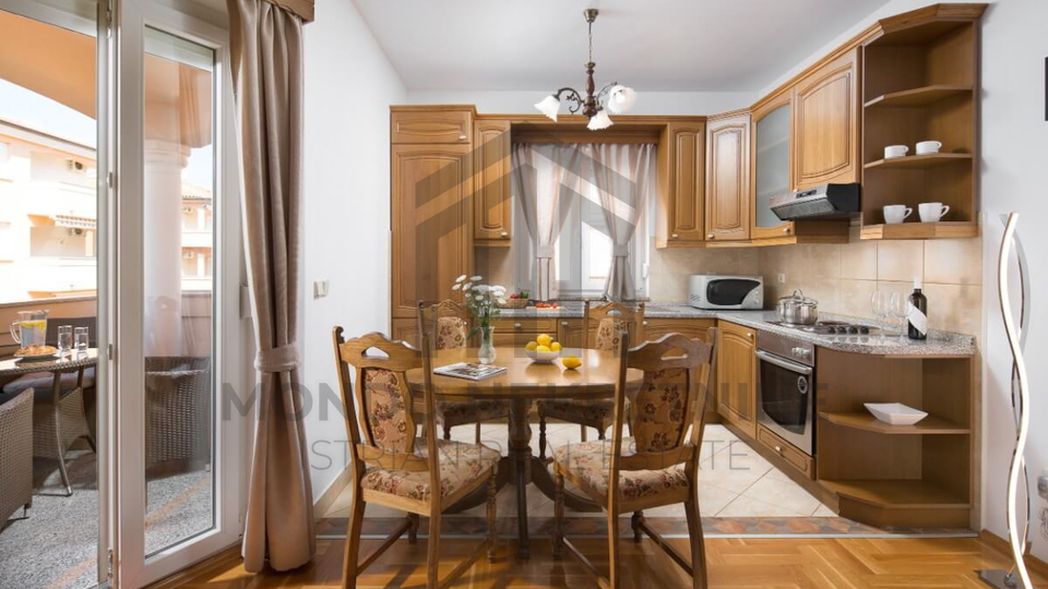 Istra&comma; Medulin&comma; prostran dvosoban stan 71 m&sup2;