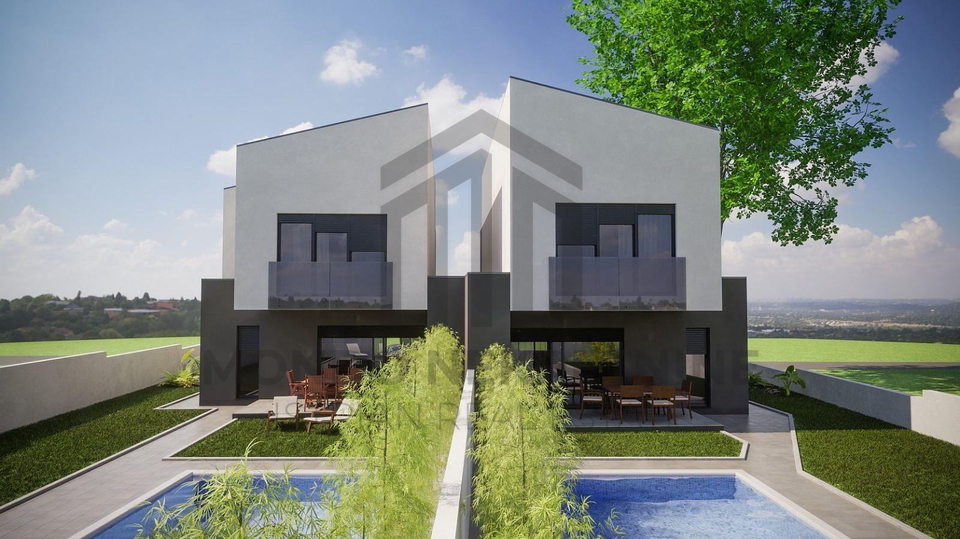 Pore&ccaron;&comma; Ka&scaron;telir&comma; gra&dstrok;evinsko zemlji&scaron;te 805 m&sup2; s pravomo&cacute;nom gra&dstrok;evinskom dozvolom i pla&cacute;enim komunalnim doprinosima