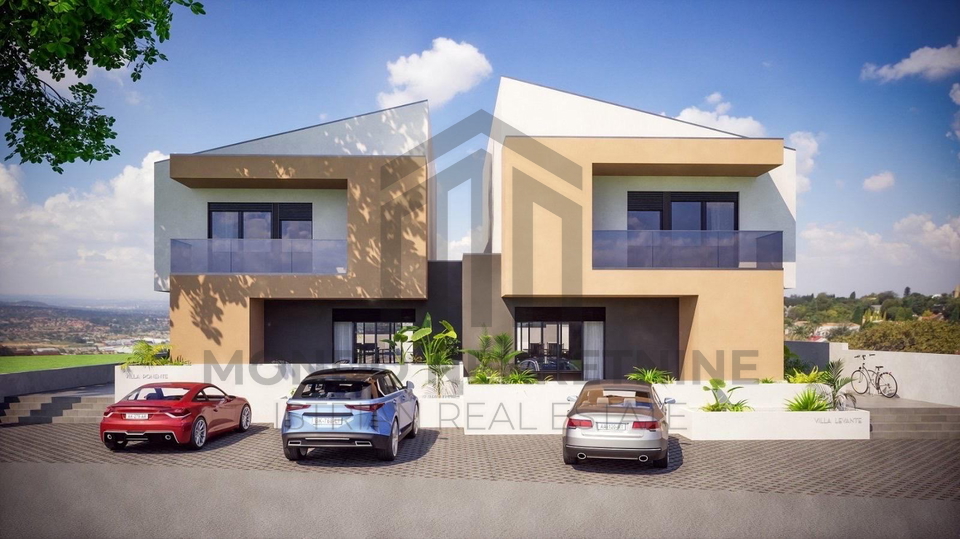 Pore&ccaron;&comma; Ka&scaron;telir&comma; gra&dstrok;evinsko zemlji&scaron;te 805 m&sup2; s pravomo&cacute;nom gra&dstrok;evinskom dozvolom i pla&cacute;enim komunalnim doprinosima