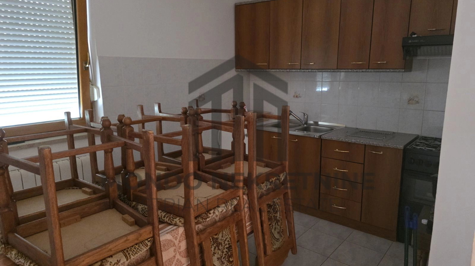House&comma; 370 m2&comma; For Sale&comma; Medulin