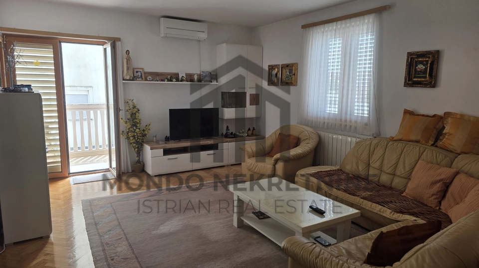 House&comma; 370 m2&comma; For Sale&comma; Medulin