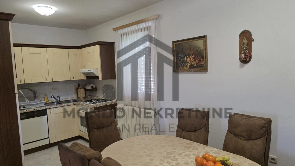 House&comma; 370 m2&comma; For Sale&comma; Medulin