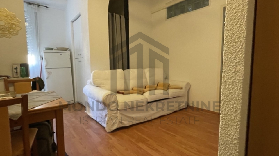 Prodaje se stan 40 m² iznad Arene – Pula