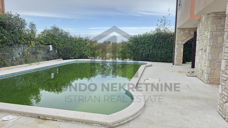 Hiša, 192 m2, Prodaja, Barban
