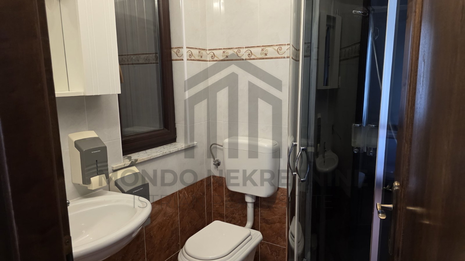 Hiša, 192 m2, Prodaja, Barban