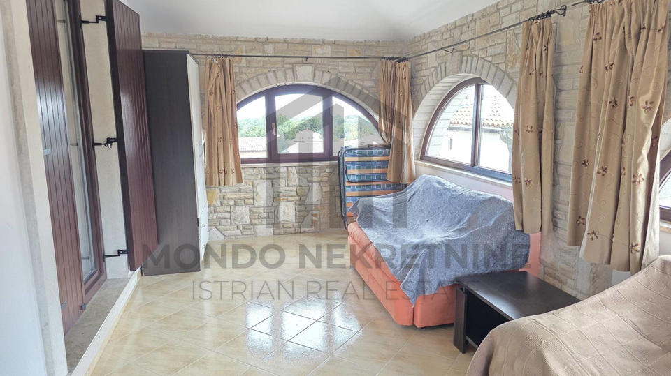 Hiša, 192 m2, Prodaja, Barban