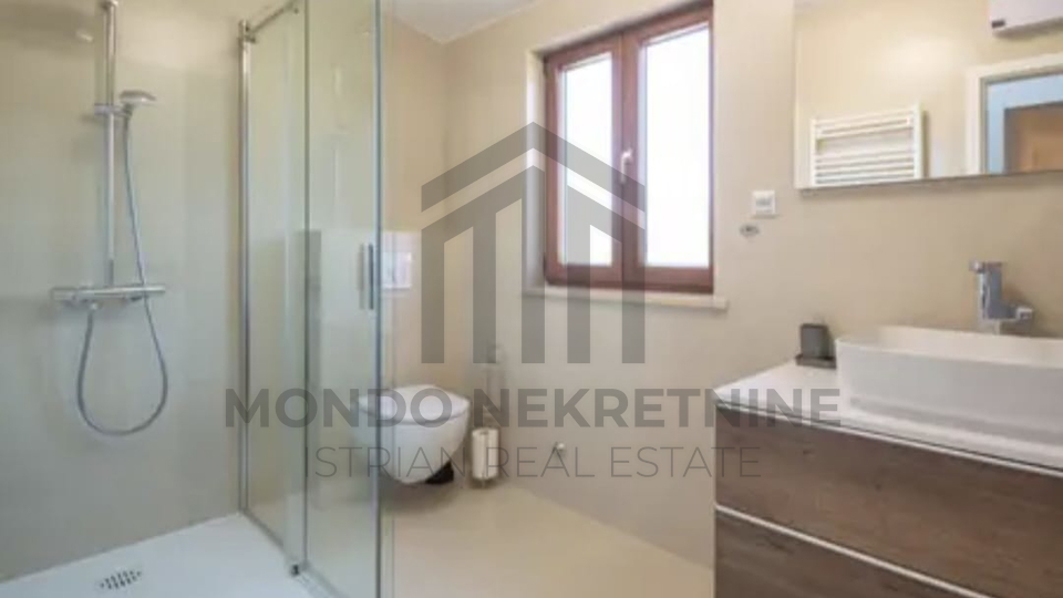 Hiša, 280 m2, Prodaja, Pula - Valdebek