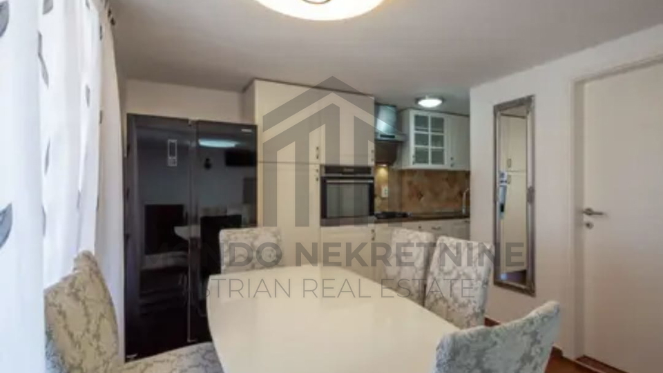 Hiša, 280 m2, Prodaja, Pula - Valdebek