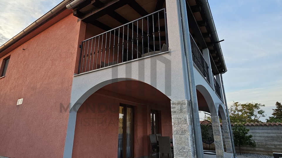 Hiša, 280 m2, Prodaja, Pula - Valdebek