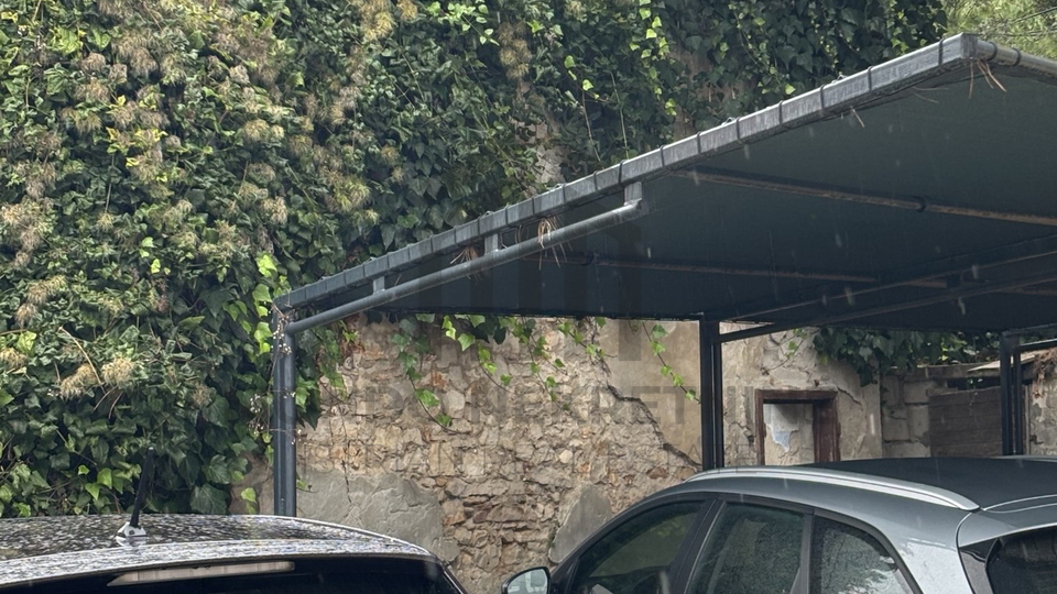 Zemljišče, 146 m2, Prodaja, Pula