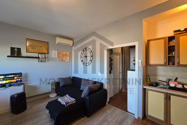 Peroj, stan s pogledom na more