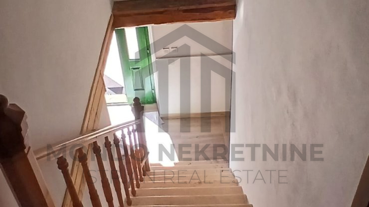 Istra, Marčana dvojna kuća