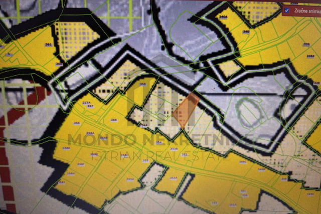 Istarska županija.građevinsko zemljište Novi Labin