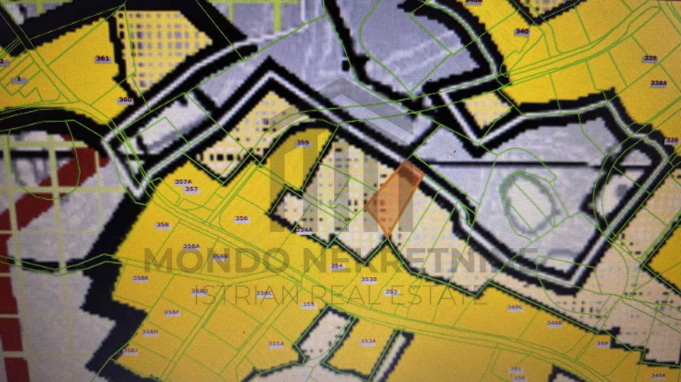 Istarska županija.građevinsko zemljište Novi Labin