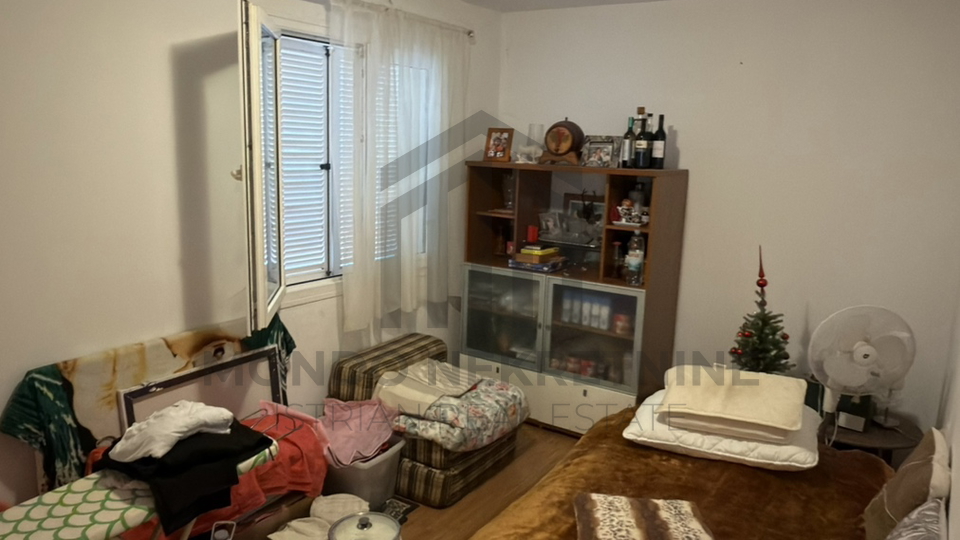 Pula&comma; Valdebek&comma;Vile Park&comma; jednosoban stan