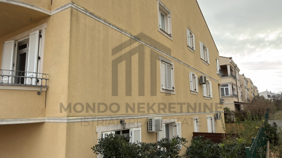 Pula&comma; Valdebek&comma;Vile Park&comma; jednosoban stan