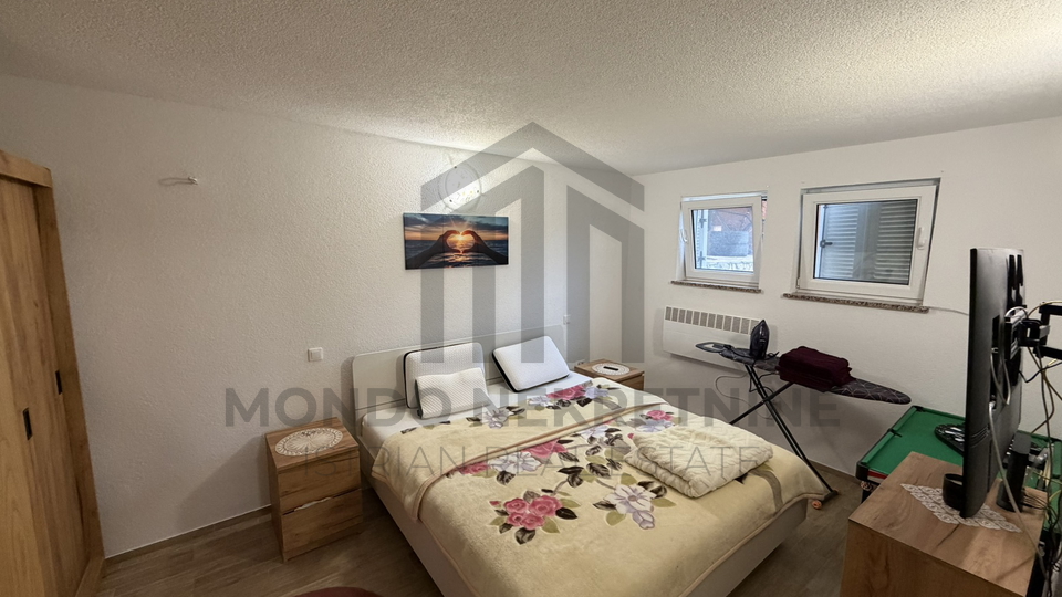 Istra&comma; Medulin - trosobni stan 76 m2 u prizemlju