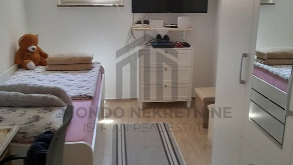 Istra&comma; Medulin - trosobni stan 76 m2 u prizemlju