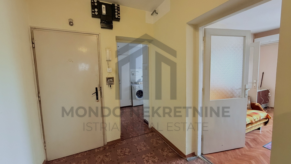 Istra&comma; Pula - trosoban stan 98 m2