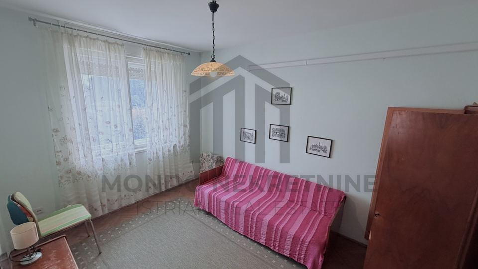 Istra&comma; Pula - trosoban stan 98 m2