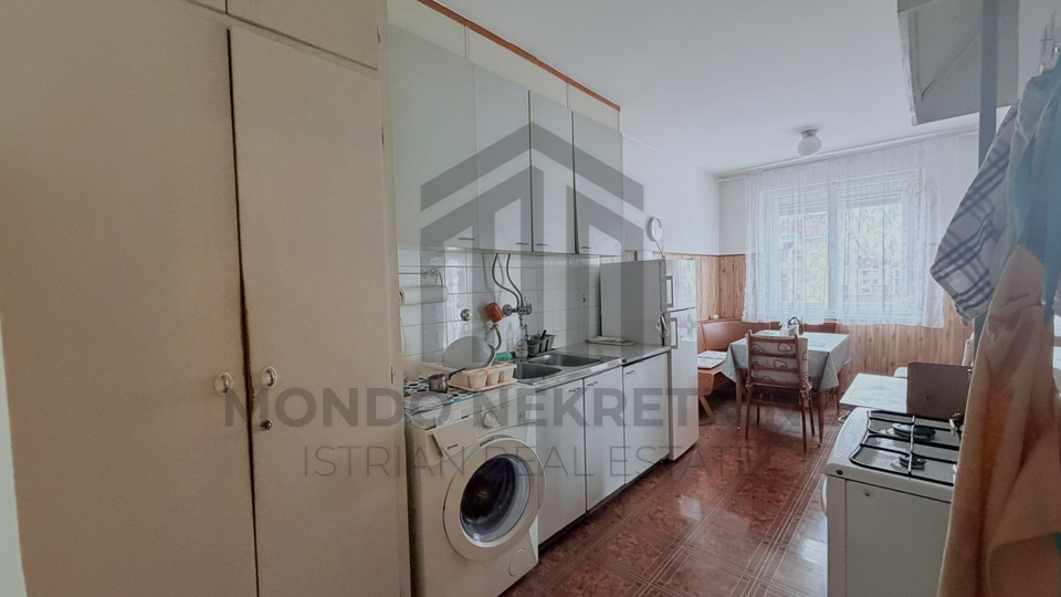 Istra&comma; Pula - trosoban stan 98 m2