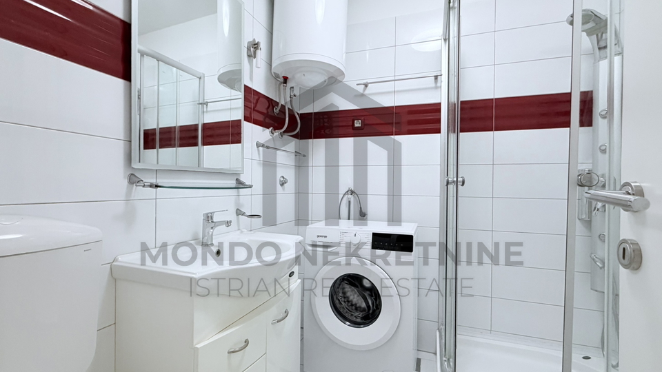 Pula&comma; Vidikovac jednosoban stan- Pogled na grad i more