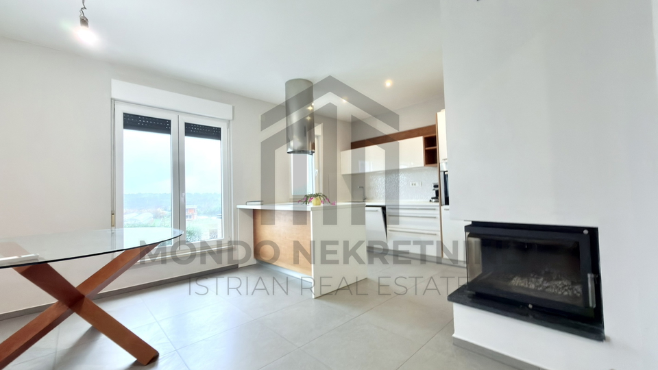 House&comma; 250 m2&comma; For Sale&comma; Pula