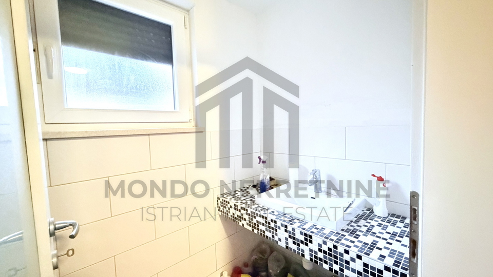 House&comma; 250 m2&comma; For Sale&comma; Pula