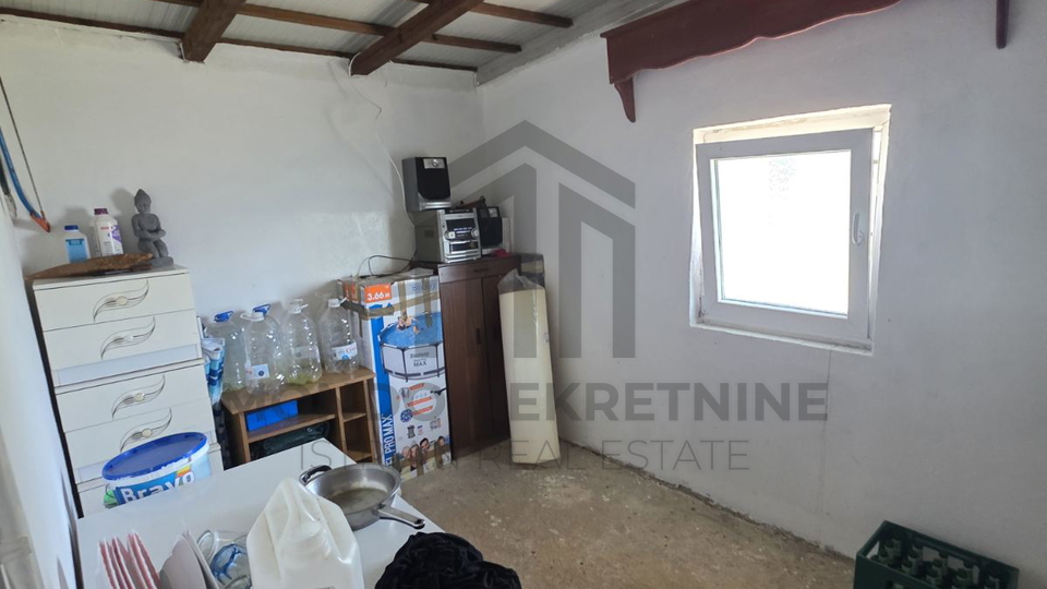 House&comma; 30 m2&comma; For Sale&comma; Pula