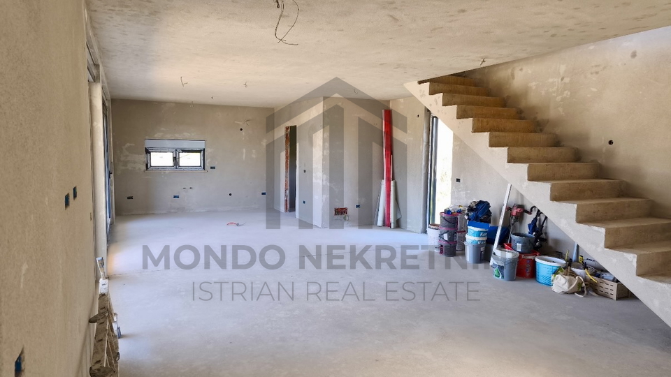 Istra&comma; Rakalj&comma; obiteljska ku&cacute;a 254 m2 s bazenom 32 m2