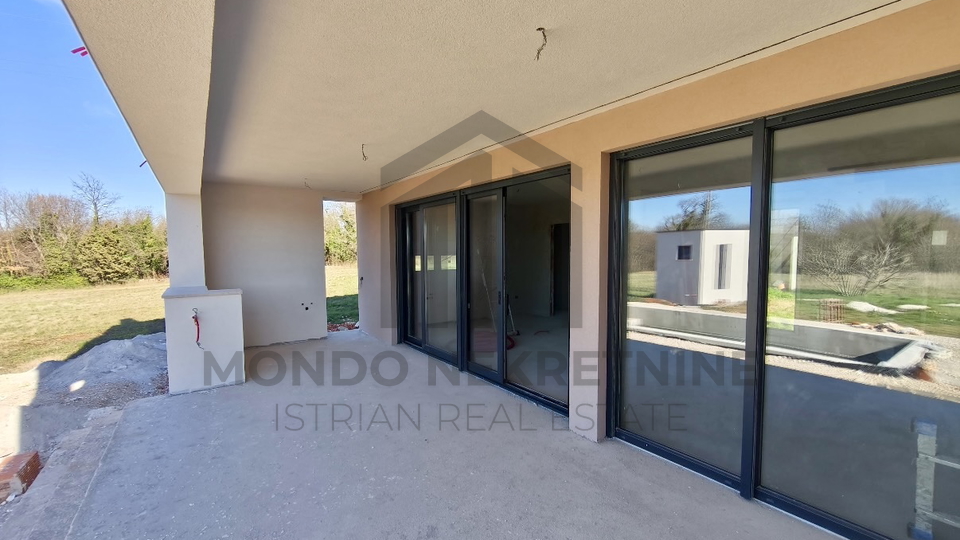 Istra&comma; Rakalj&comma; obiteljska ku&cacute;a 254 m2 s bazenom 32 m2